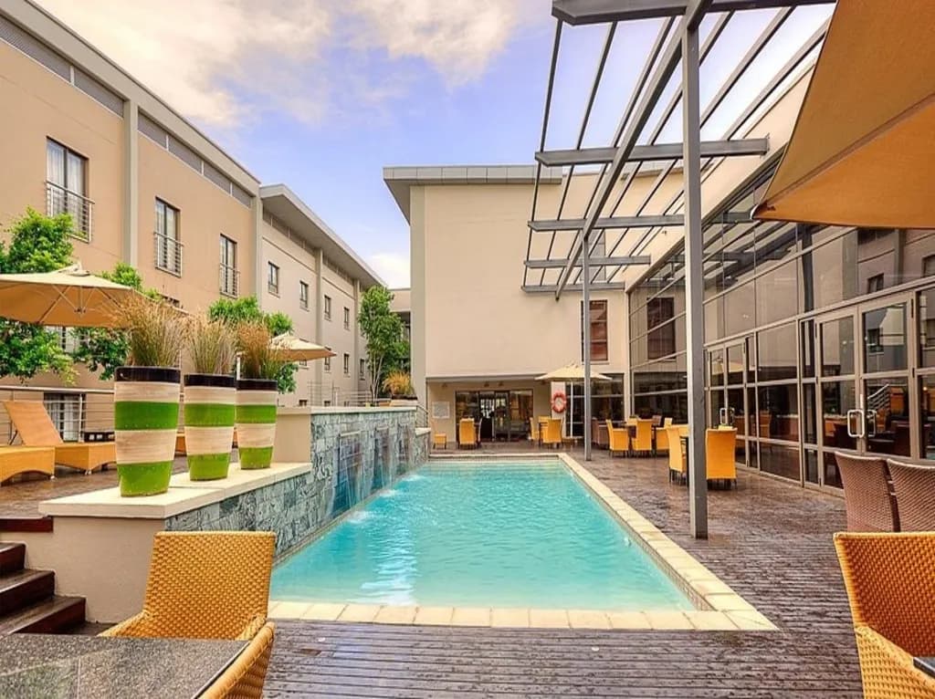 City Lodge ORT Pool area